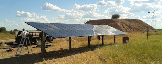 Installation of sun2flow water pumping solution at the Agroganadera Madrejon ranch